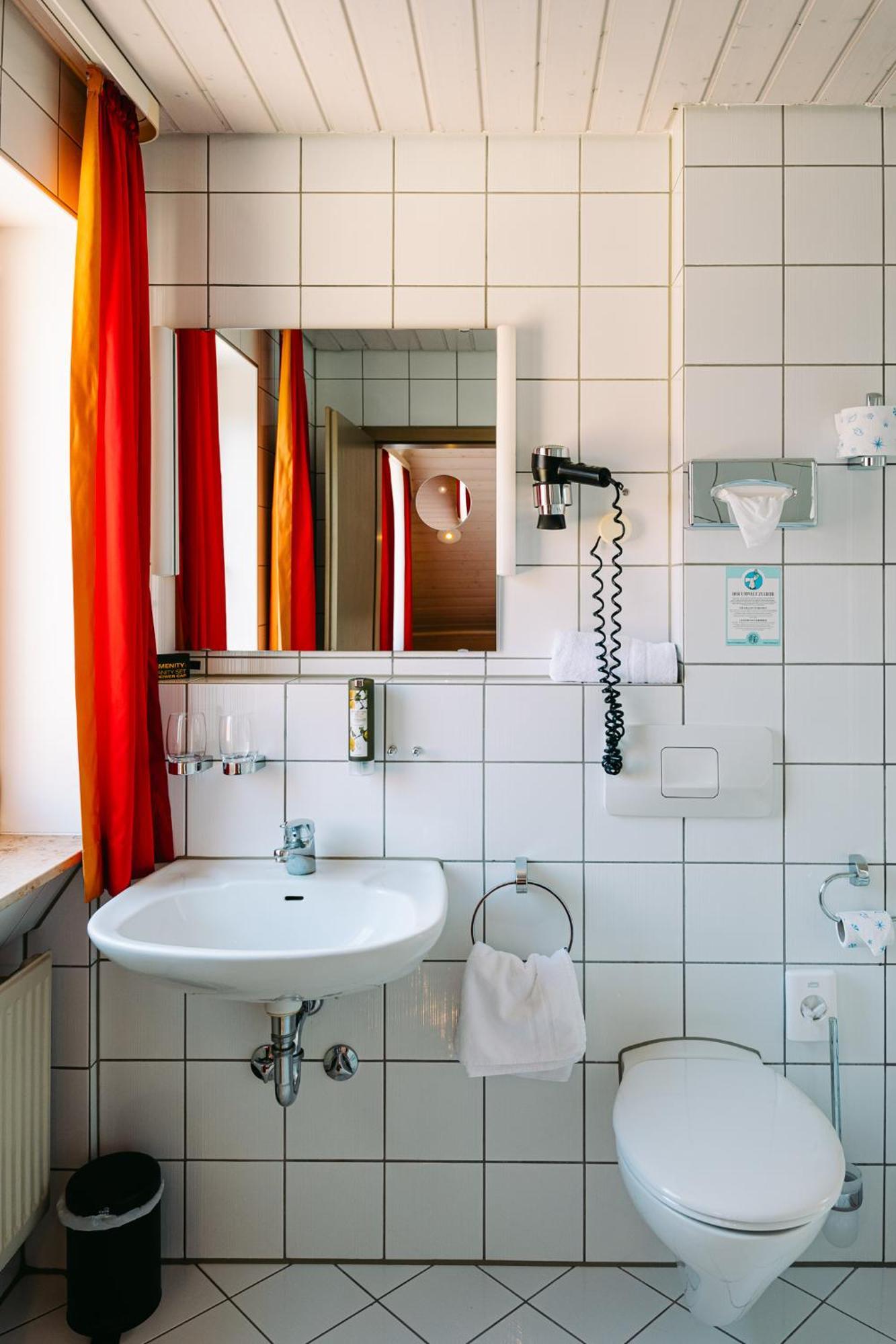 Hotel Restaurant Krone Sulzbach am Kocher 외부 사진
